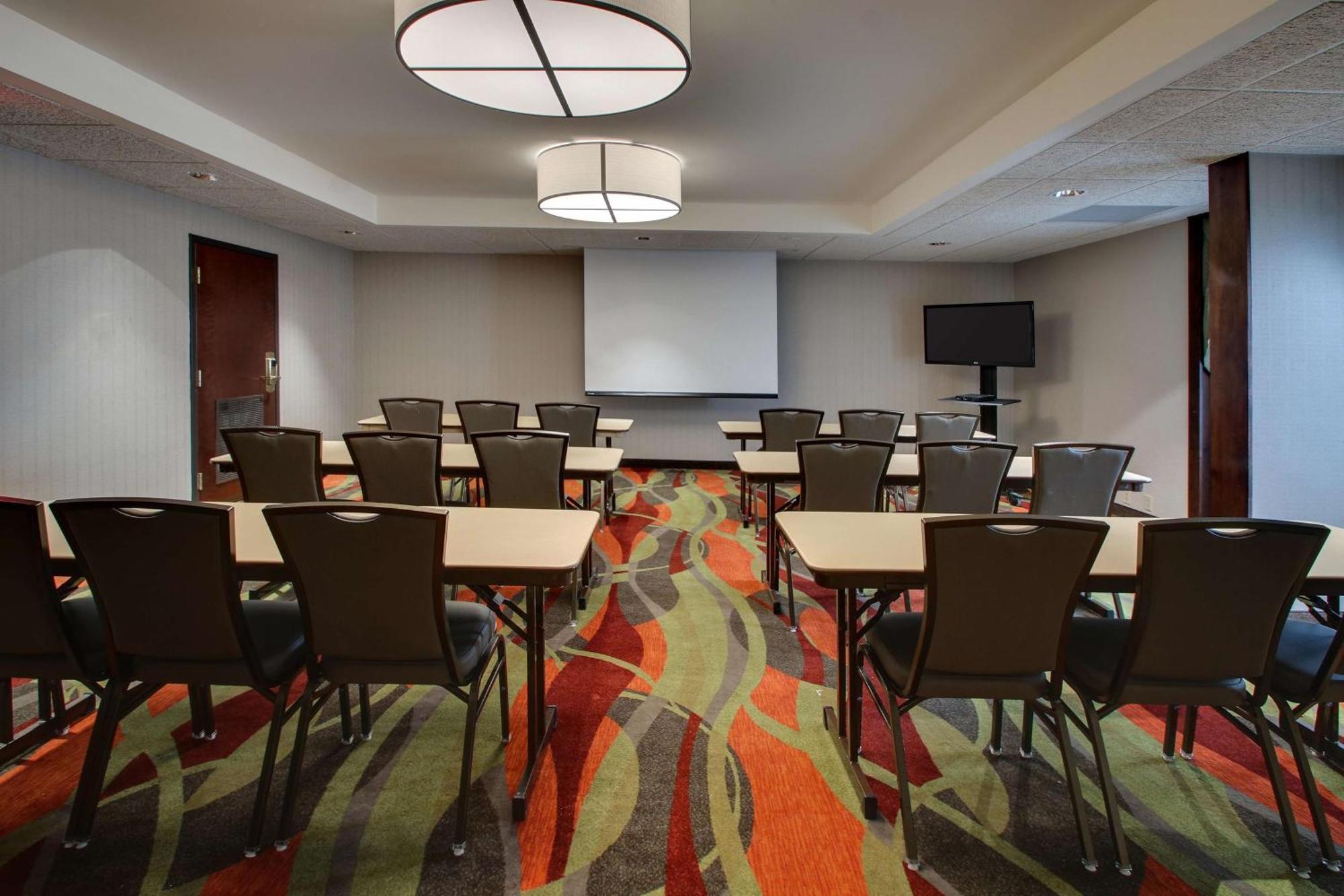 Drury Inn & Suites Bowling Green Esterno foto