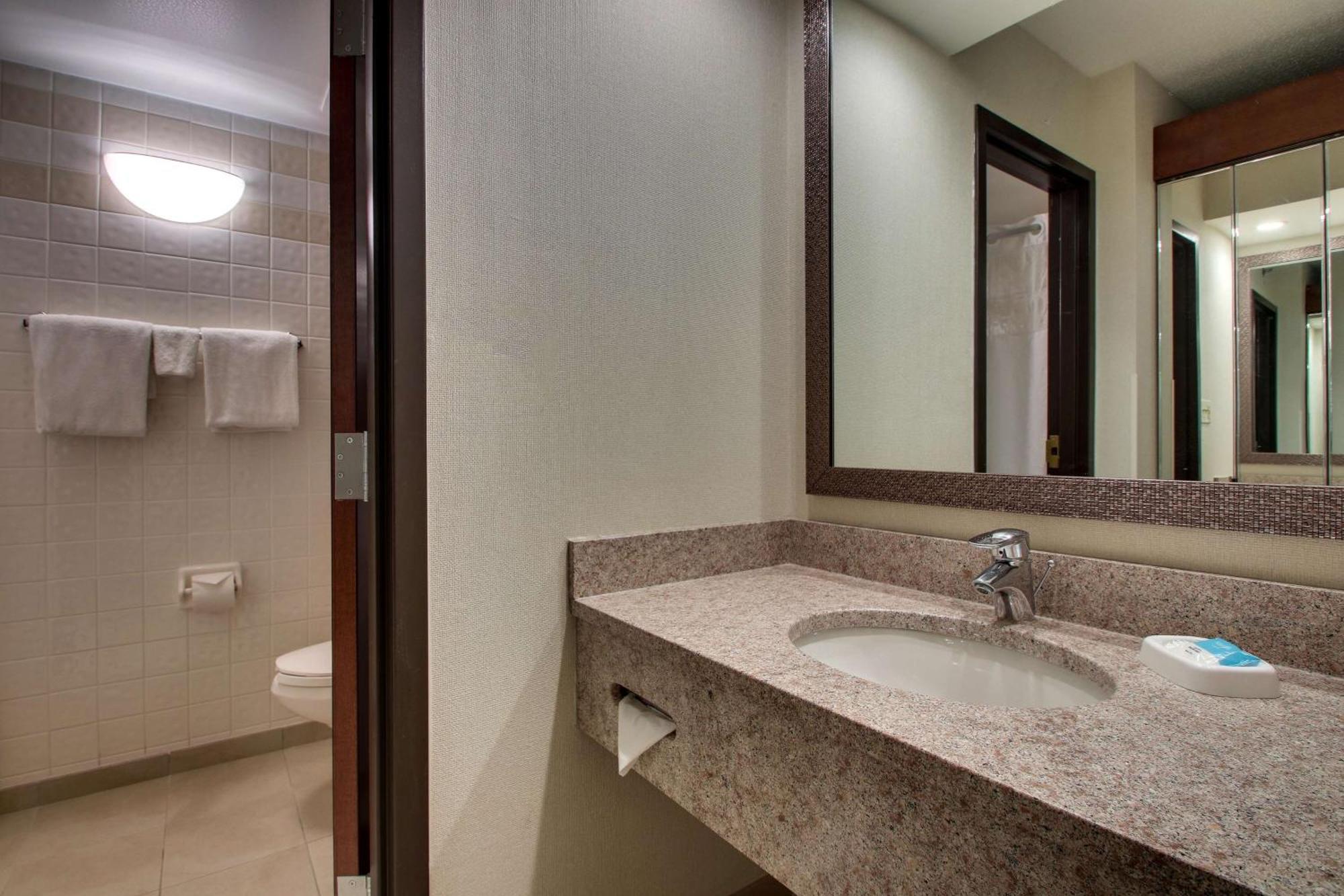 Drury Inn & Suites Bowling Green Esterno foto